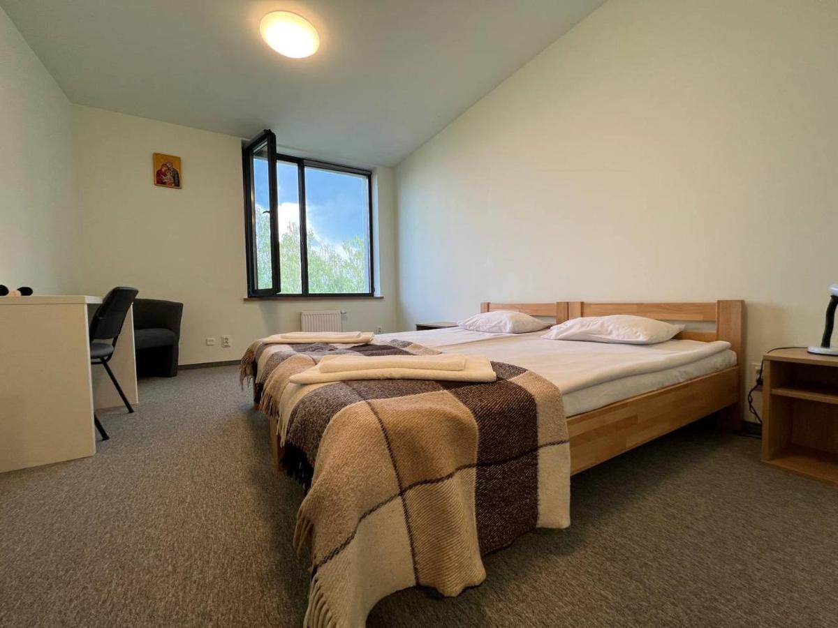 Ucu Inn - Кімнати Для Гостей Leópolis Exterior foto