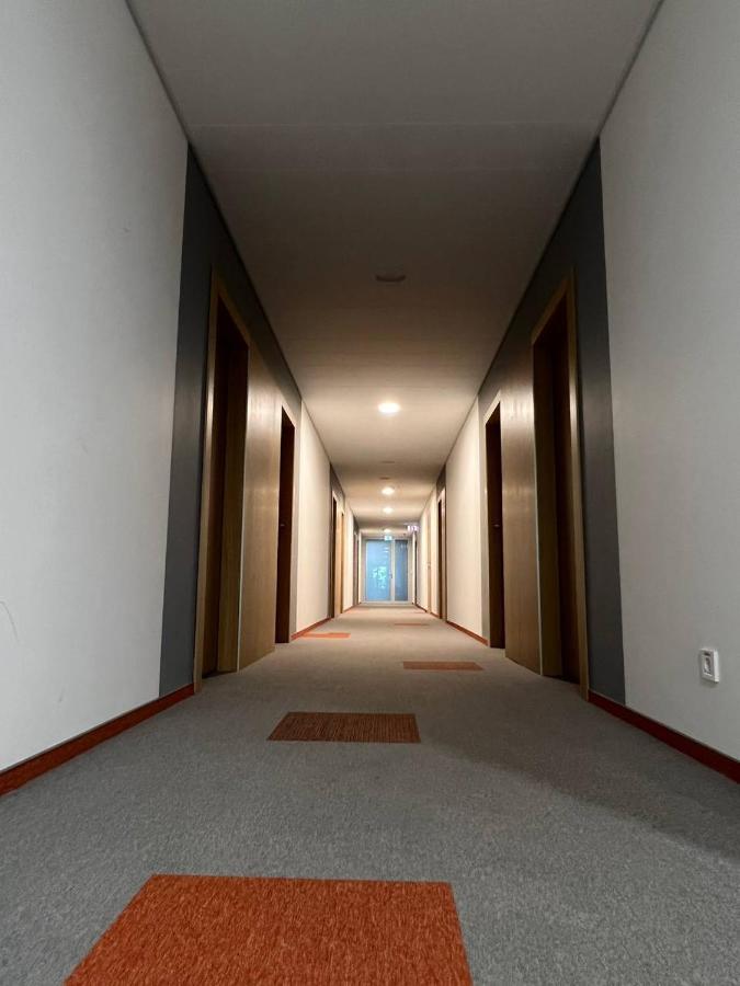 Ucu Inn - Кімнати Для Гостей Leópolis Exterior foto